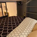 L'intimiste A Lo - Atypique - Duplex Prive Equipe - Gare - Centre - Parking Gratuit - Entree Autonome - En Mezzanine - Wifi - Netflix - Lave-linge سانت لو