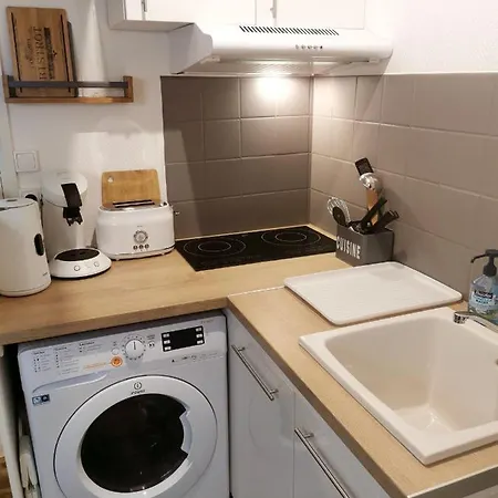 L'intimiste à Lô - Atypique - Duplex Privé équipé - Gare - Centre - Parking Gratuit - Entrée Autonome - En Mezzanine - Wifi - Netflix - Lave-linge *