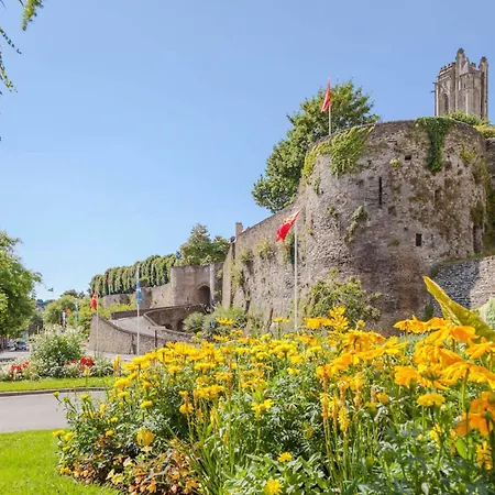 L'intimiste A Lo - Atypique - Duplex Prive Equipe - Gare - Centre - Parking Gratuit - Entree Autonome - En Mezzanine - Wifi - Netflix - Lave-linge Apartament