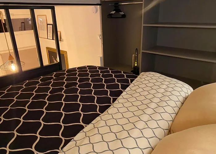 L'intimiste: Private Duplex In Saint-lô Saint-Lo